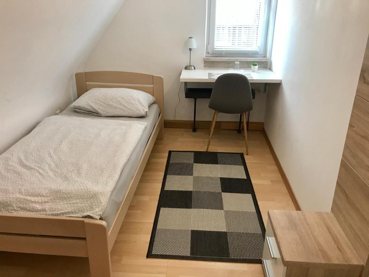 Juna Karlsruhe Kültér fotó