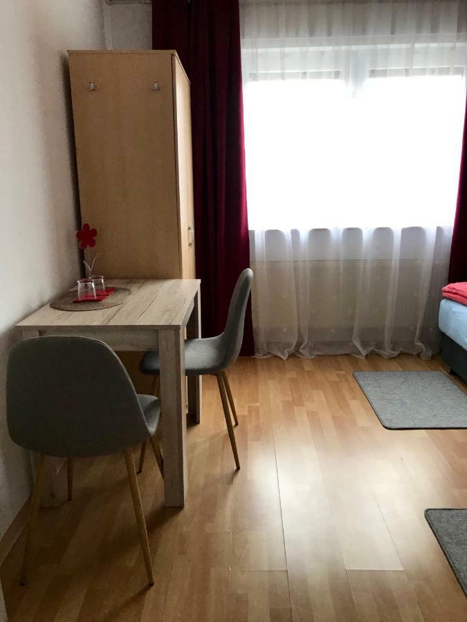 Juna Karlsruhe Kültér fotó